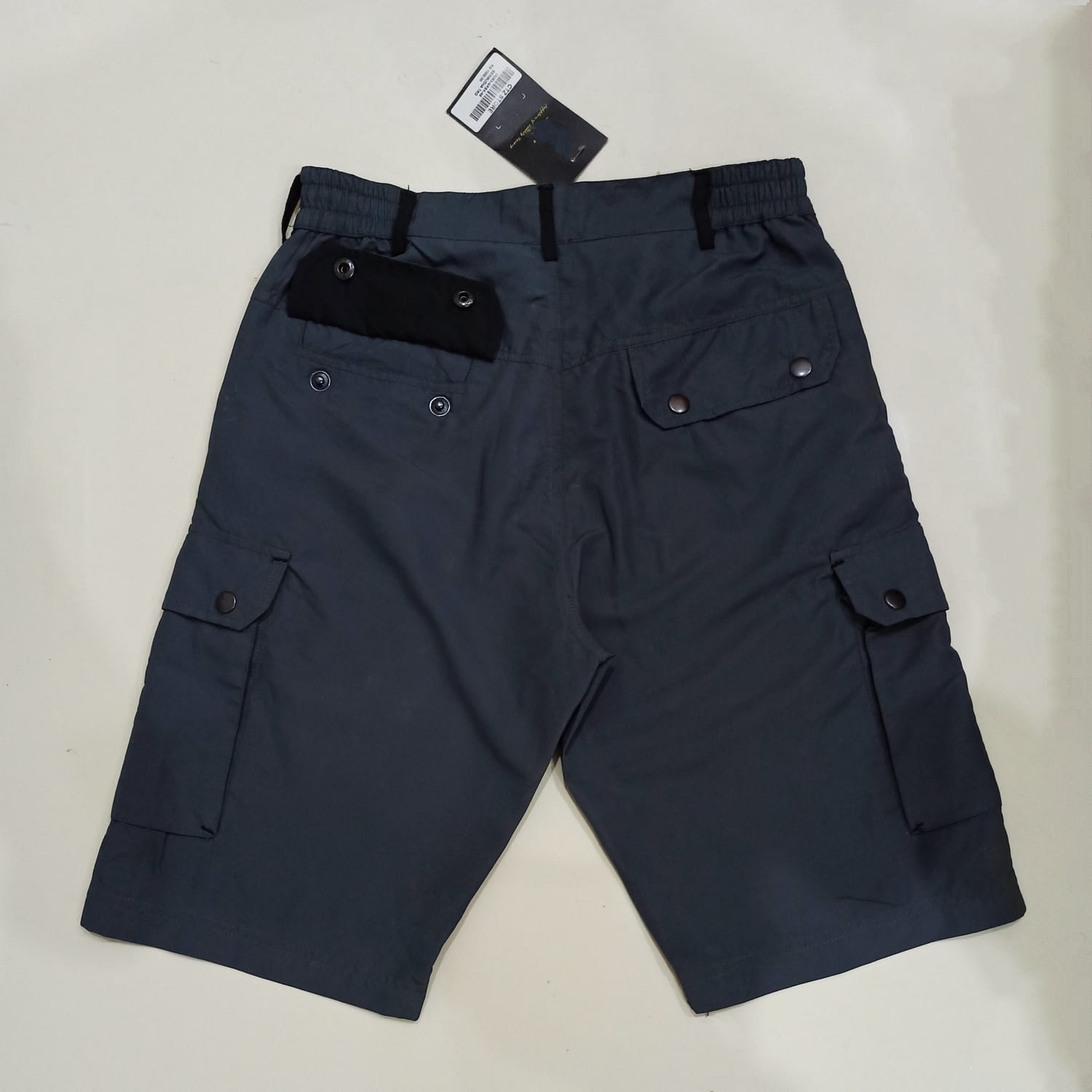 K Club - Branded Men’s Cargo Shorts GRAY BLACK